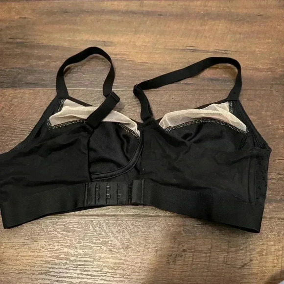 NWOT Chantelle Norah Comfort Wireless Bra 32D - Picture 8 of 9